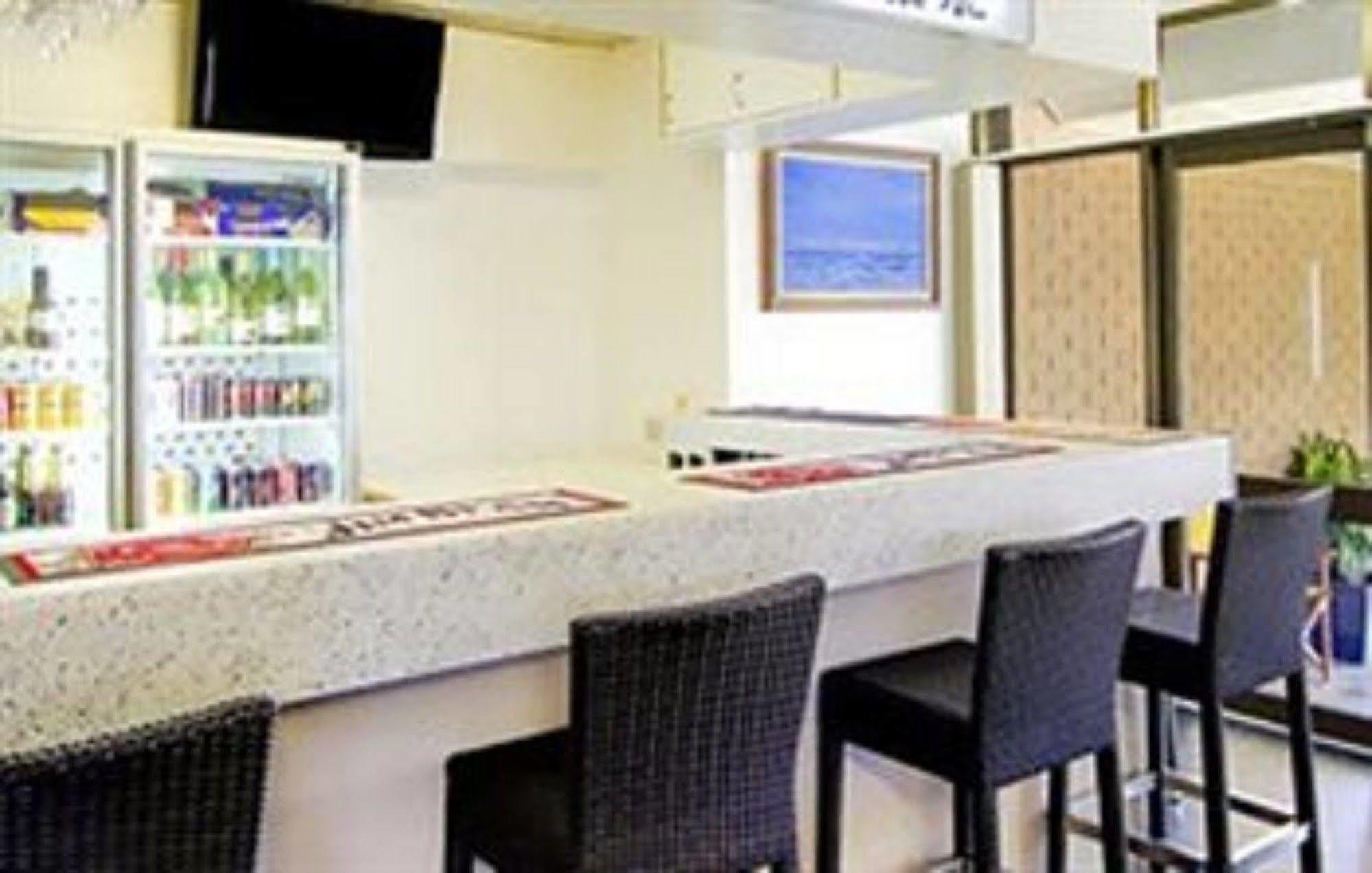 Raintree Motel Таунсвіль Екстер'єр фото
